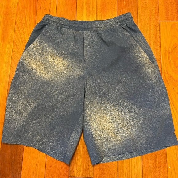 Lululemon Pace Breaker Ocean Spray Blue Shorts H. - Picture 4 of 16